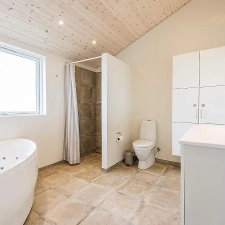 Modern Retreat In Skaven Feriehus Tarm