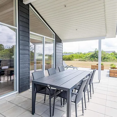 Modern Retreat In Skaven - By Traum Semesterbostad Tarm