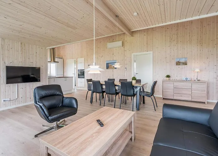 Modern Retreat In Skaven - By Traum